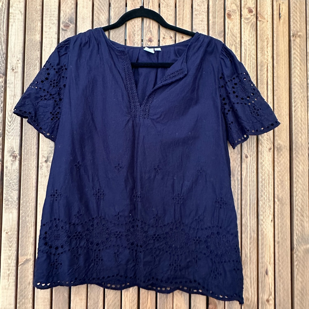Gap Top - Size S